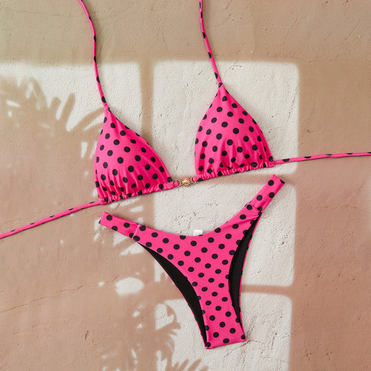 Damen Triangel-Bikini mit modernen Schnittdetails und großflächigen Polka Dots EB
