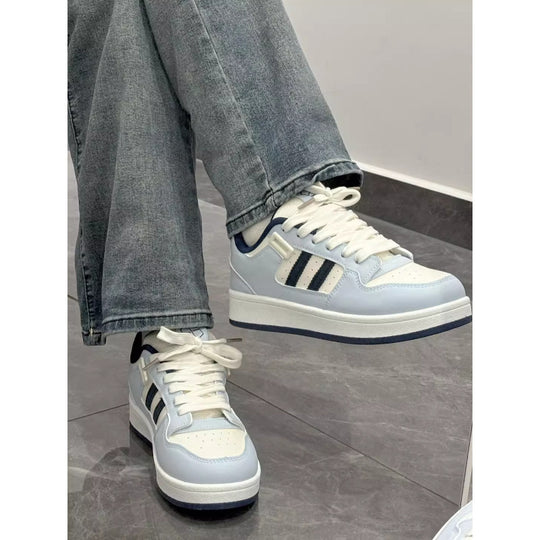 Damen Sneakers mit atmungsaktivem Obermaterial und klassischem Design EB