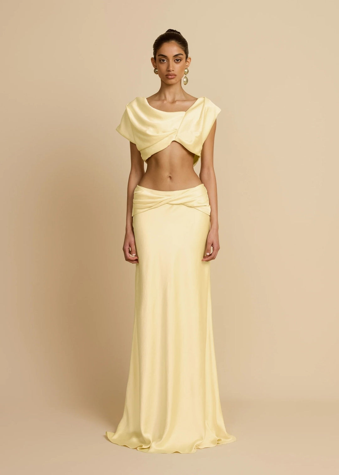 Damen Elegantes bodenlanges Kleid mit drapierten Details EB
