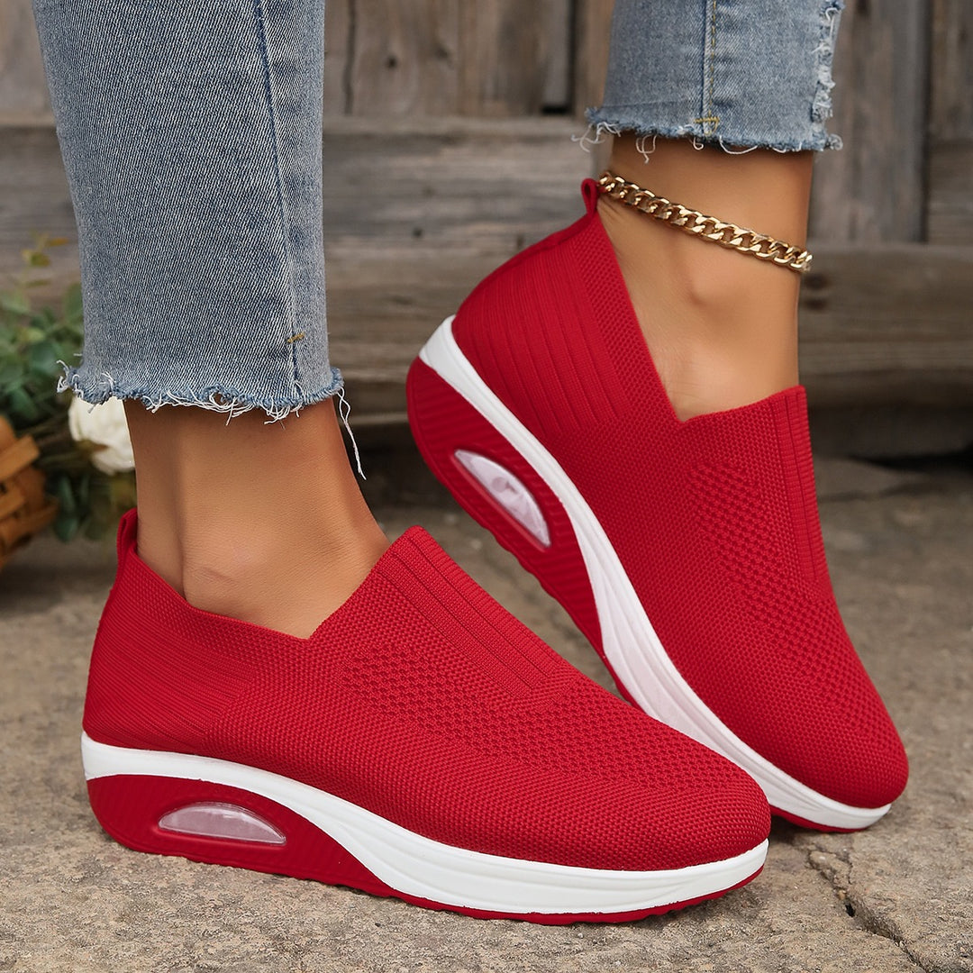 Damen Atmungsaktive Slip-On Sneakers mit erhöhtem Komfort EB