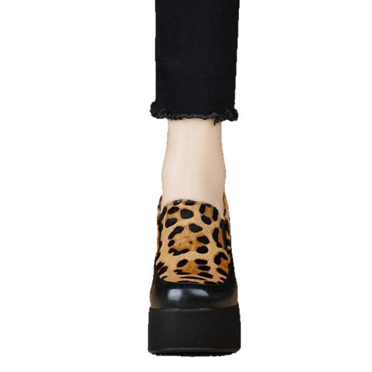 Damen Plateau Stiefel mit innovativer Sohle und elegantem Design EB