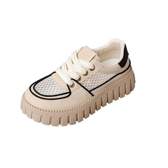 Damen Sportliche Sneaker mit luftigen Netzdetails und dicker Sohle EB