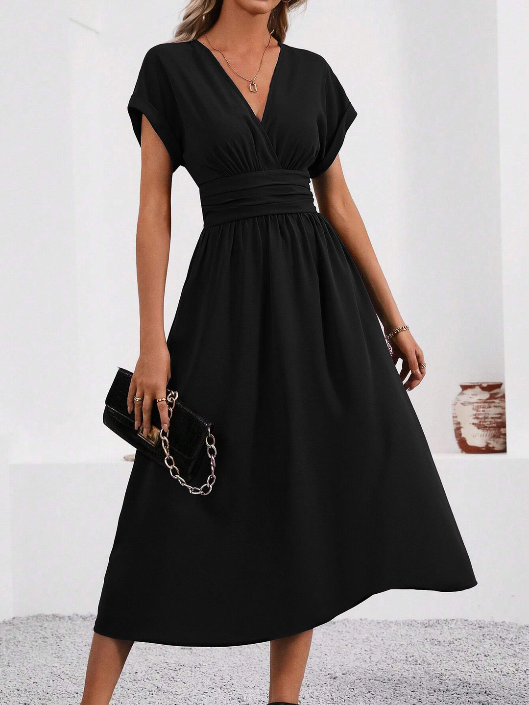 EB | Elegante Wickelkleid