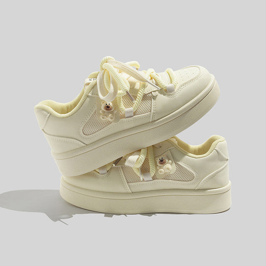 Damen Sneakers mit atmungsaktiven Mesh-Einsätzen und dekorativen Details EB