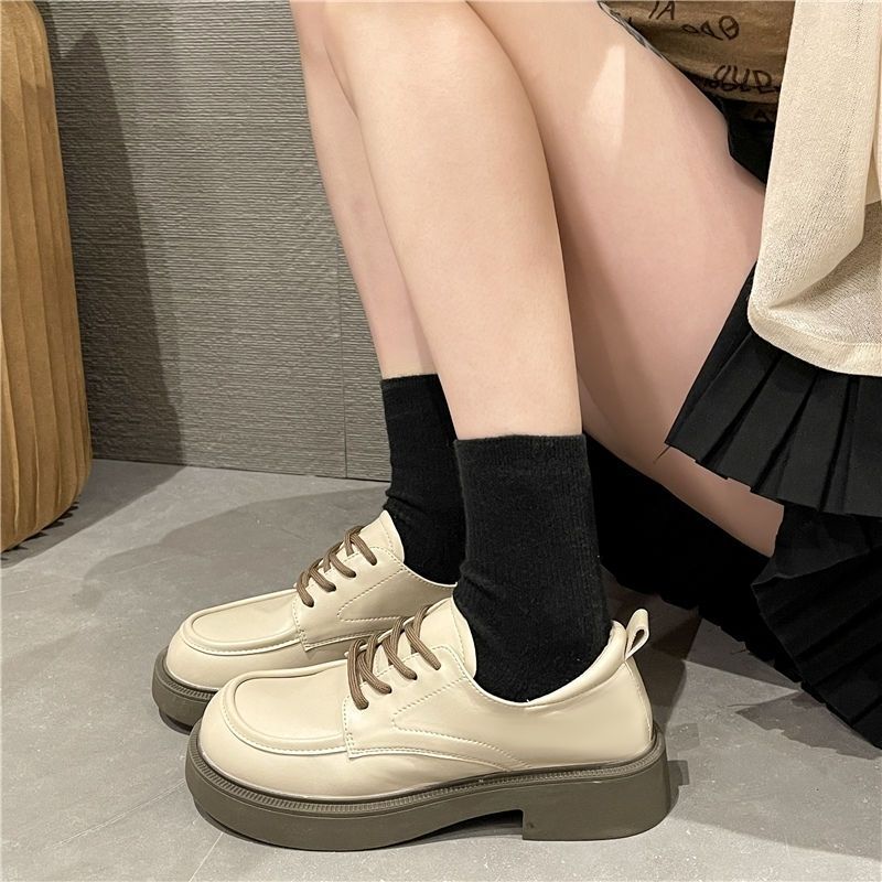 Damen modische Schnürschuhe mit komfortabler Plateau-Sohle EB
