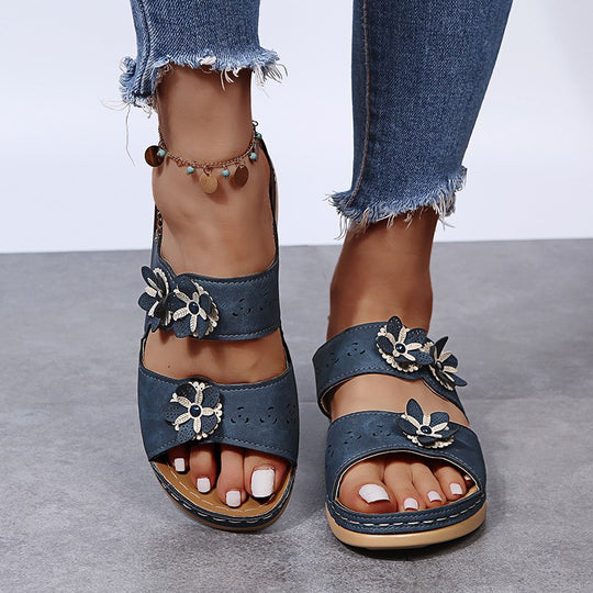 Damen Sandalen mit modischem Blumen-Design und komfortabler Fußbett EB
