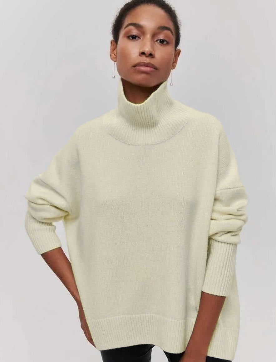 Damen Oversized Rollkragenpullover aus weichem Strick EB