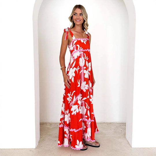 Damen Maxikleid mit verspielten Rüschendetails und zartem Blumenmuster EB