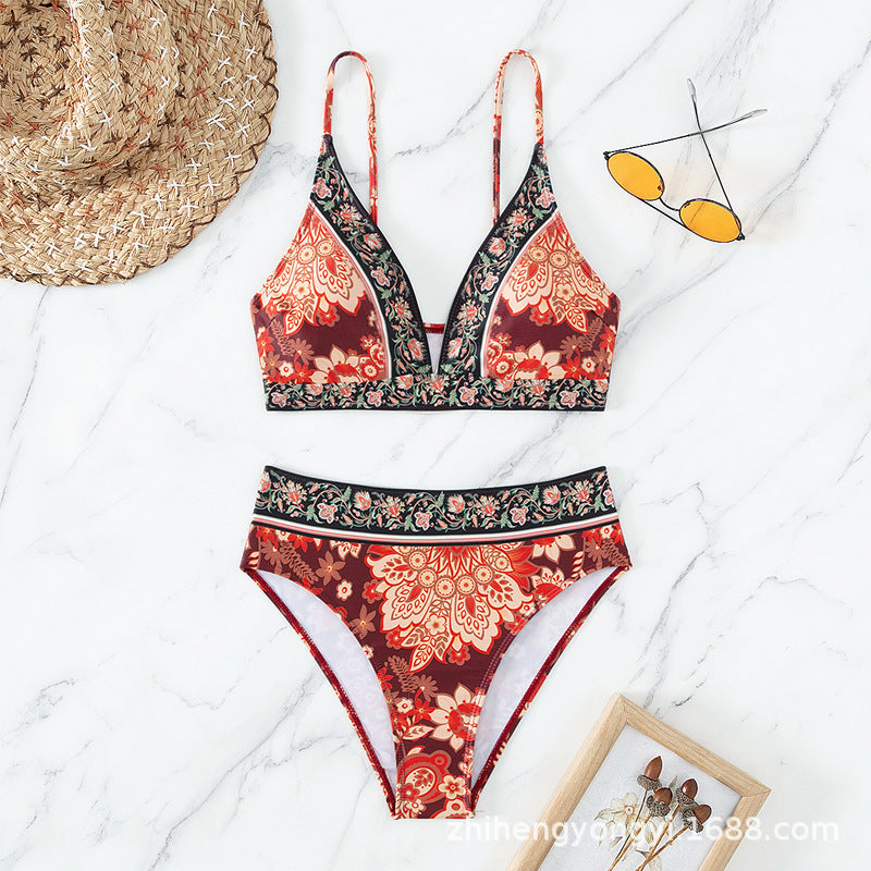 Damen Triangle-Bikini mit floralem Design und modischen Details EB