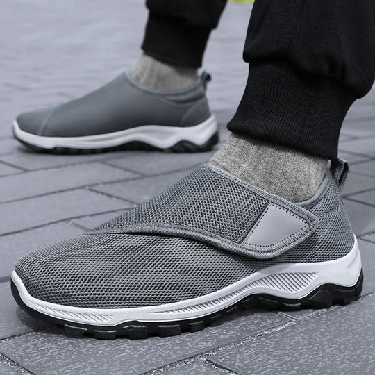 Herren nan atmungsaktiver Slip-On Mesh-Sneaker mit Klettverschluss, gepolsterter Komfortsohle und rutschfester Profilsohle EB
