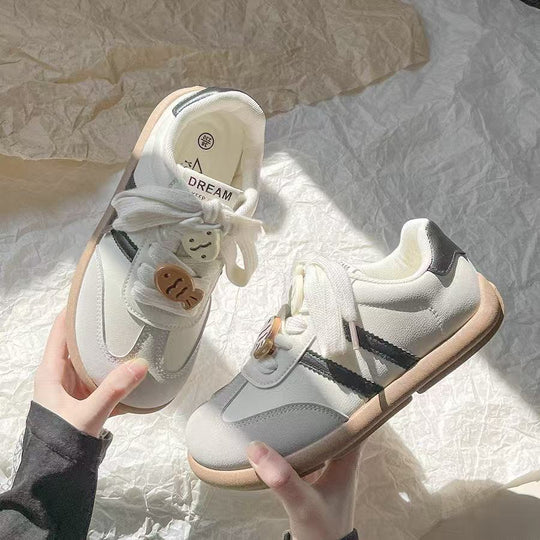 Damen Sportliche Sneaker mit innovativem Schnürsystem und komfortabler Dämpfung EB