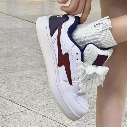 Damen Sportliche Sneaker mit atmungsaktiver Mesh-Oberfläche und modernem Design EB