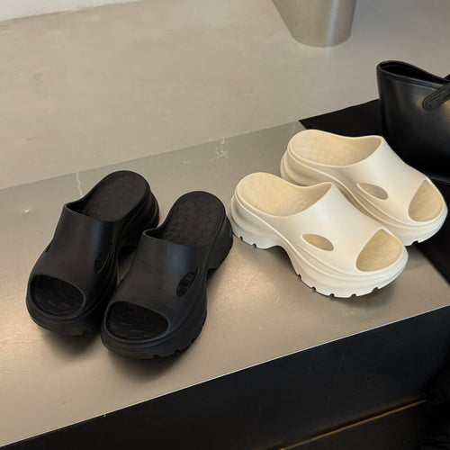 Damen Strand-Sandalen mit ergonomischer Sohle und atmungsaktiver Struktur EB