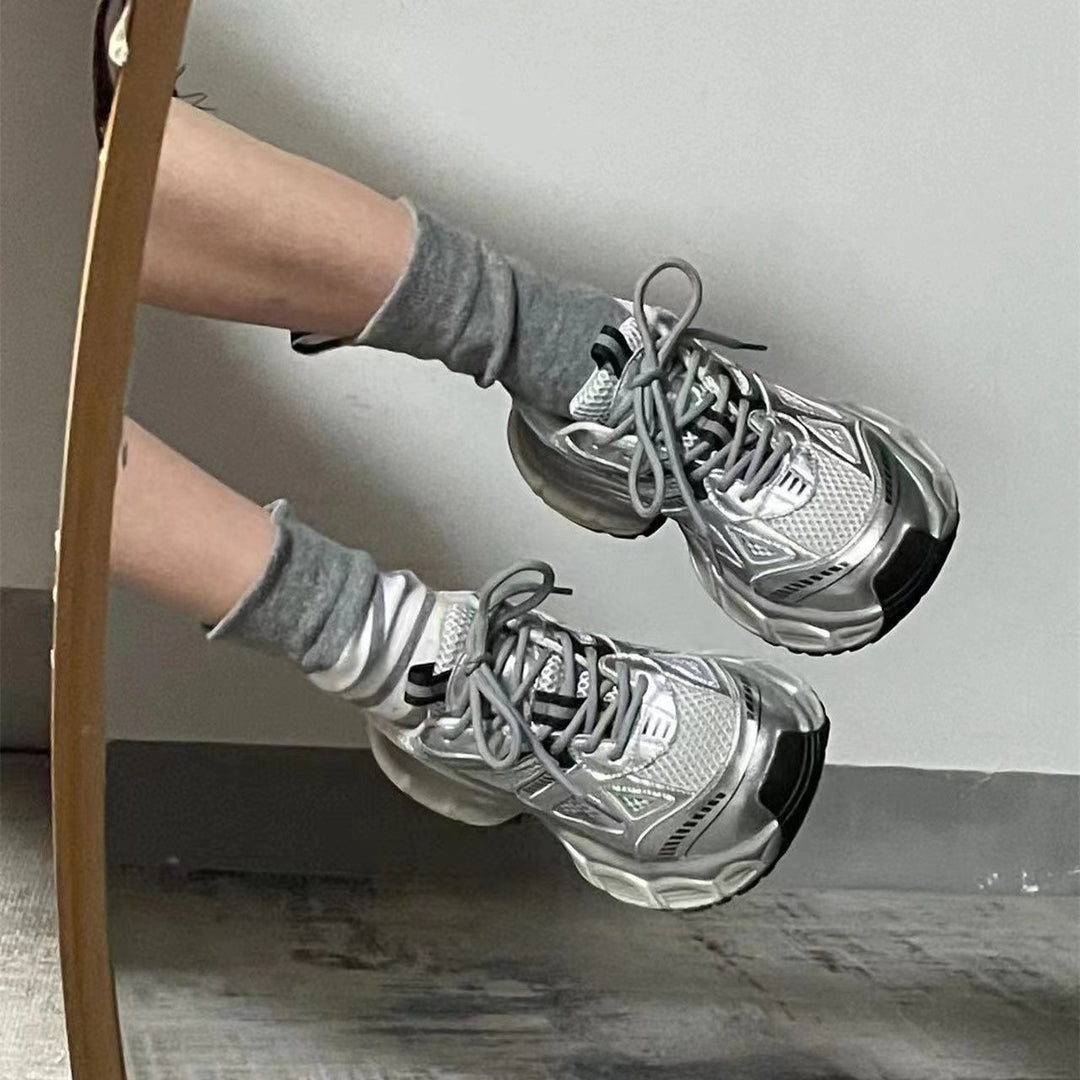 Damen Sportliche Laufschuhe mit atmungsaktiver Mesh-Oberfläche und dämpfender Sohlenkonstruktion EB
