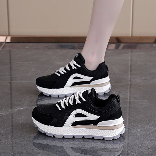 Damen Sportliche Sneakers mit dämpfendem Profil und atmungsaktivem Obermaterial EB