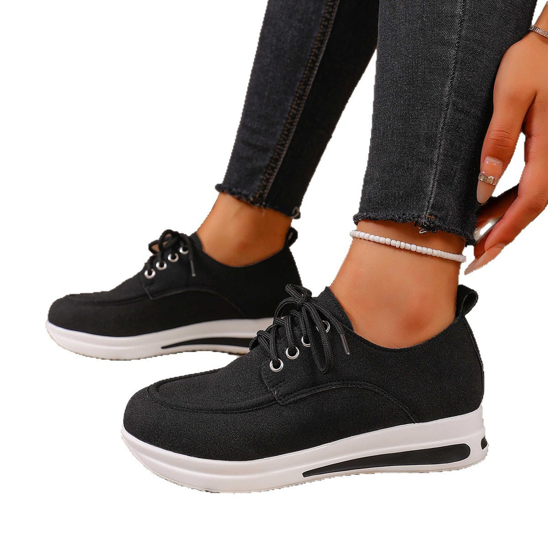 Damen Komfortable Sneaker mit dämpfender Sohle EB
