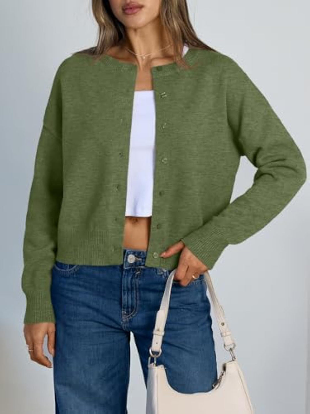 Damen Cropped Strickjacke im Boxy‑Schnitt mit Rundhals und Rippbündchen EB