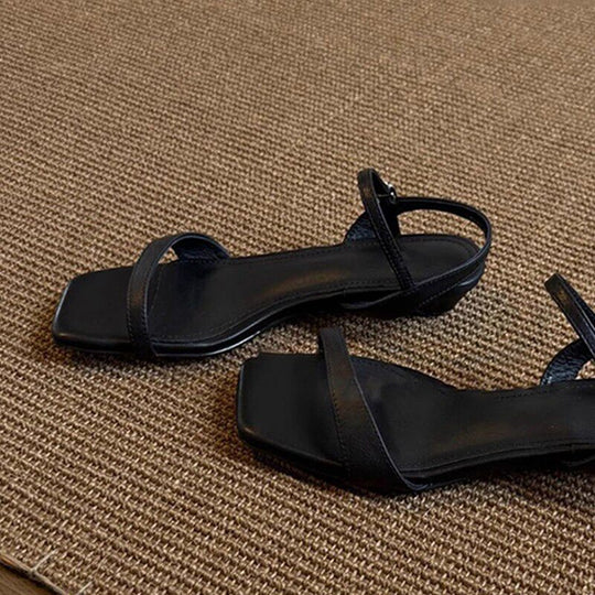 Damen elegante Sandalen mit modischem Riemchendesign und weichem Fußbett EB