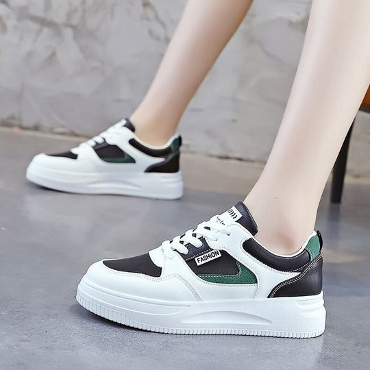 Damen Sportliche Sneakers mit dämpfendem Sohlenprofil und atmungsaktivem Obermaterial EB