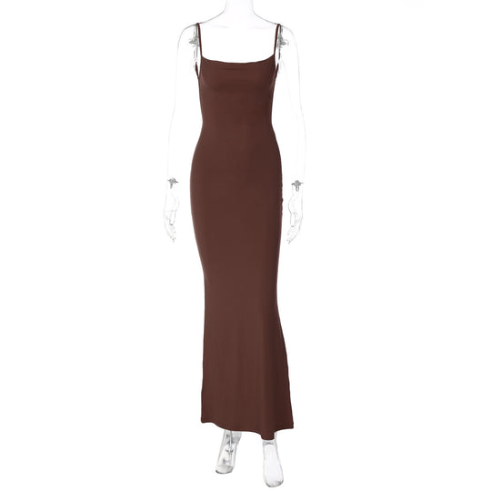 Damen Figurbetontes Langkleid mit schmalen Spaghetti-Trägern EB