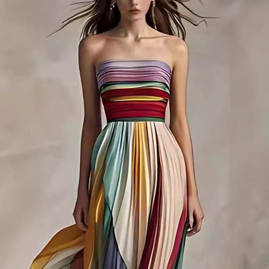 Trägerloses Maxikleid mit Falten