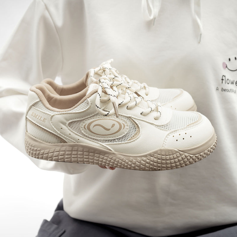 Damen Sportliche Sneakers mit innovativem atmungsaktivem Mesh-Obermaterial und dämpfender Sohle EB
