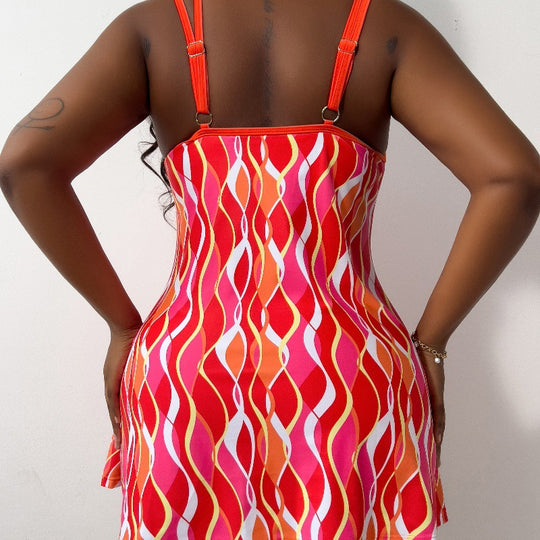 Damen Strandkleid mit modischem Wellenmuster EB