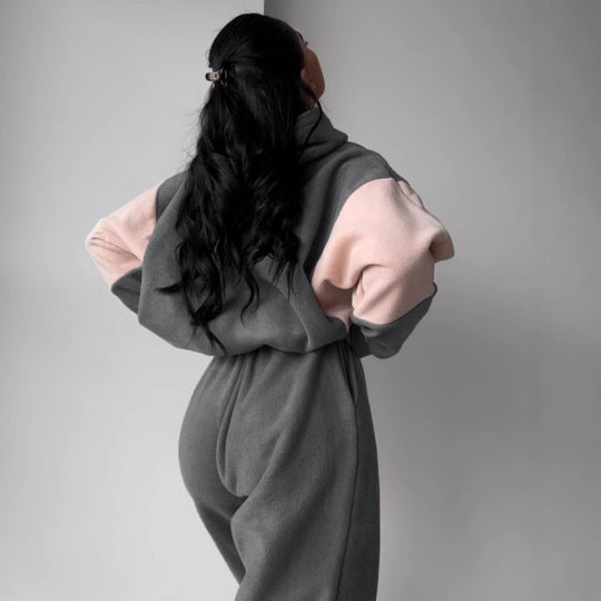 Damen kuscheliges Hoodie-Set mit kontrastärmel, elastischer High-Waist-Jogginghose und überschnittener Kapuze Eichborn Berlin