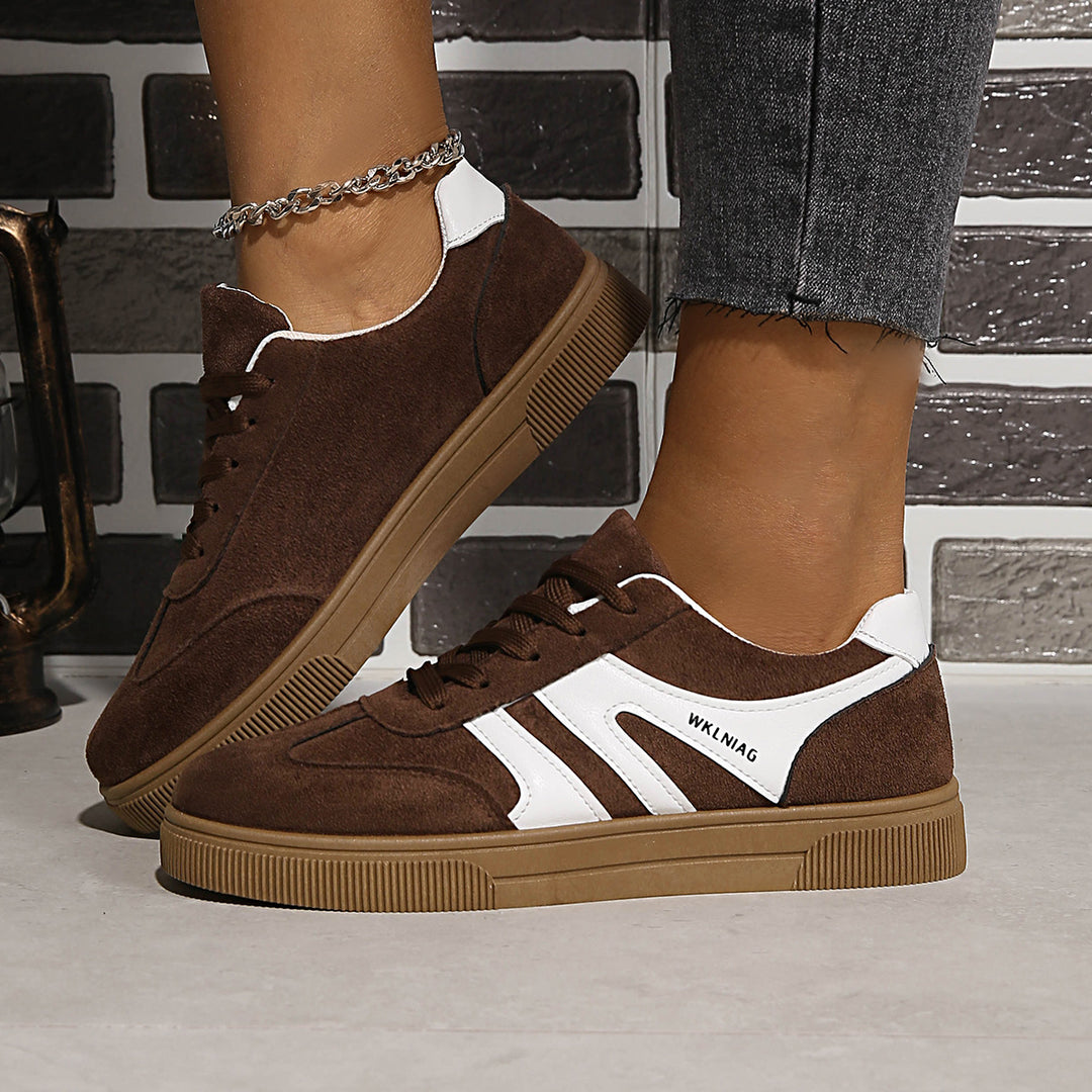 Damen Suede Sneakers im sportlich-modernen Design mit rutschfester Sohle EB
