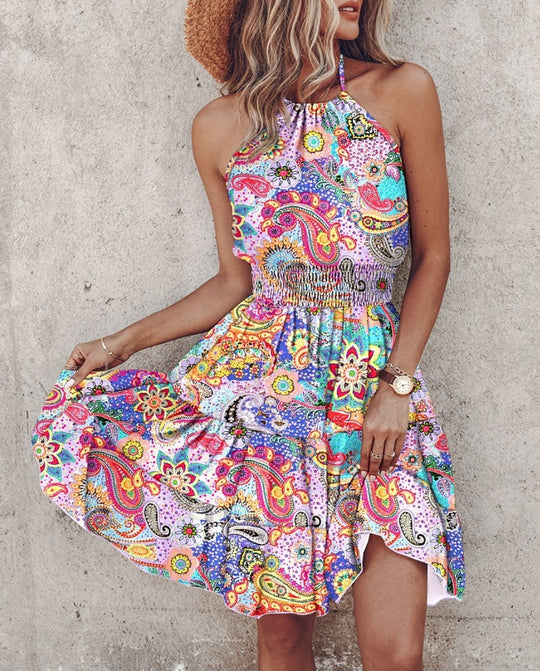 Damen Trendiges Kleid mit Raffung und asymmetrischem Saum EB