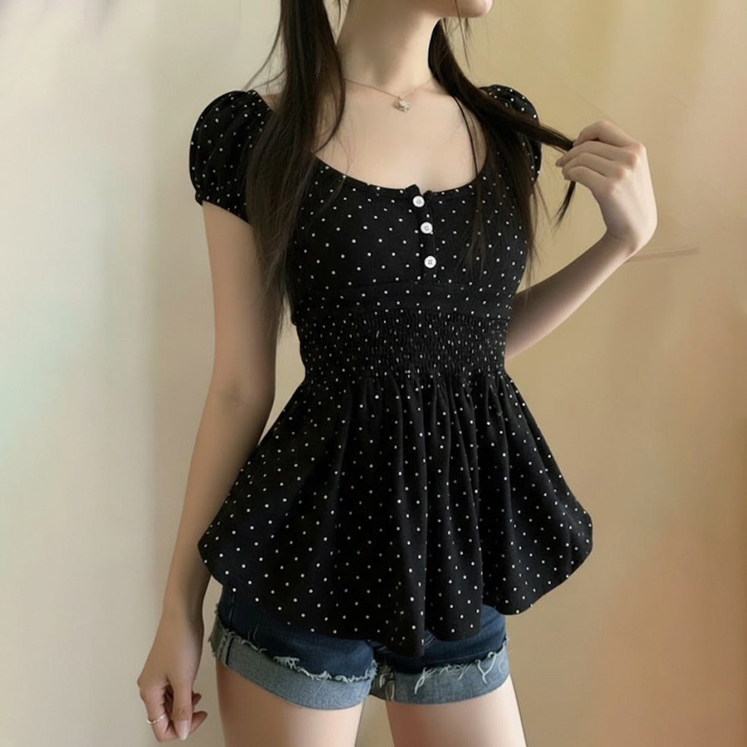 Damen Verspieltes Polka Dots Oberteil mit Rüschen und Knopfleiste EB