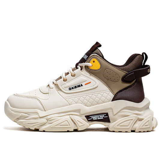 Unisex markante Chunky-Sneaker mit gesteppter Seitenpartie, Kunstleder-Overlays und profiliertem Offroad-Sohlenprofil EB
