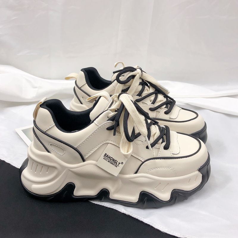 Damen trendige Chunky-Sneaker mit strapazierfähigem Obermaterial und markantem Profil EB