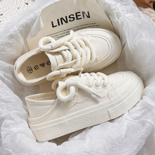 Damen Sneaker im lässigen Design mit atmungsaktiver Oberflächenstruktur und rutschfester Sohle EB