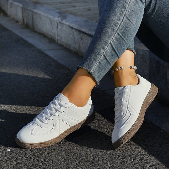 Damen Sneakers im sportlichen Retro-Stil mit rutschfester Sohle EB