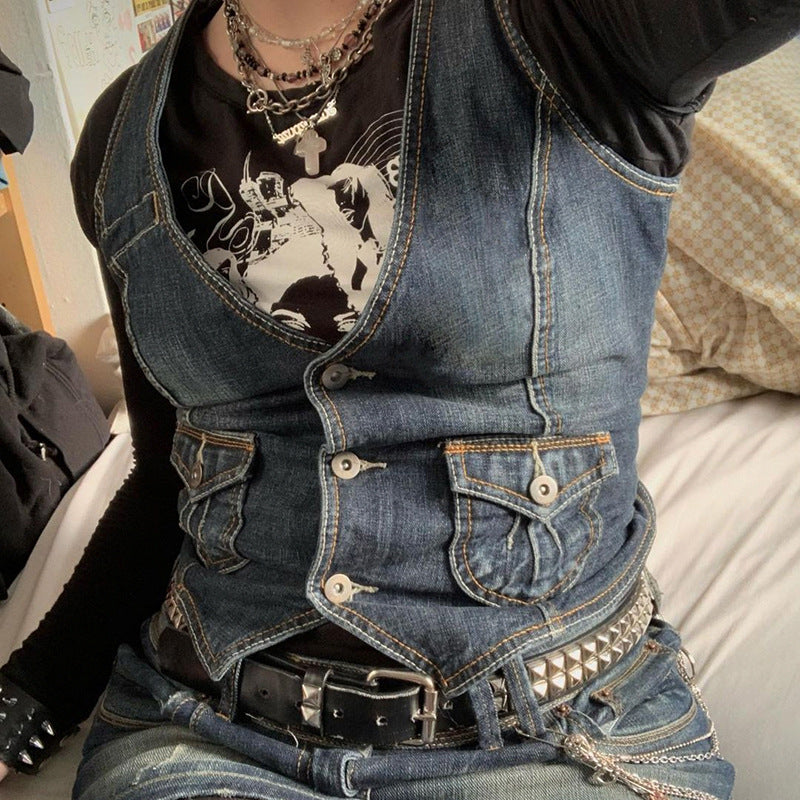 Damen Denim-Bustierjacke mit nostalgischem Spitzeneinsatz und dekorativen Knopfdetails EB