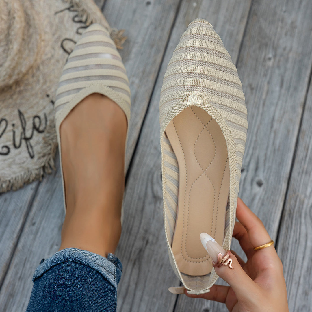 Damen spitze Ballerinas mit strukturiertem Obermaterial EB