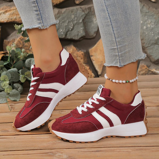 Damen Plateau-Laufsneaker mit Wildlederoptik und Leo-Akzenten EB