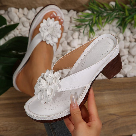 Damen Riemchen-Sandaletten mit floralen Applikationen und anatomischem Fußbett EB