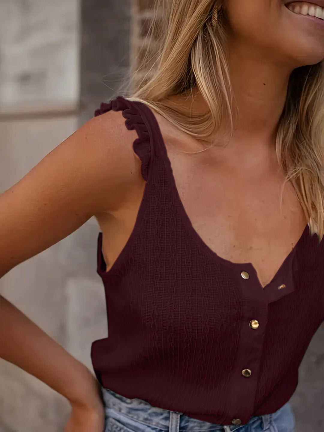 Damen luftige Bluse mit Knopfleiste und Rüschen EB