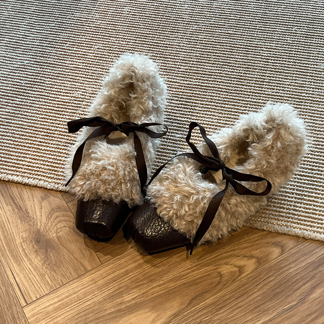Damen Mokassins mit flauschigem Kunstfell und elegantem Riemen EB