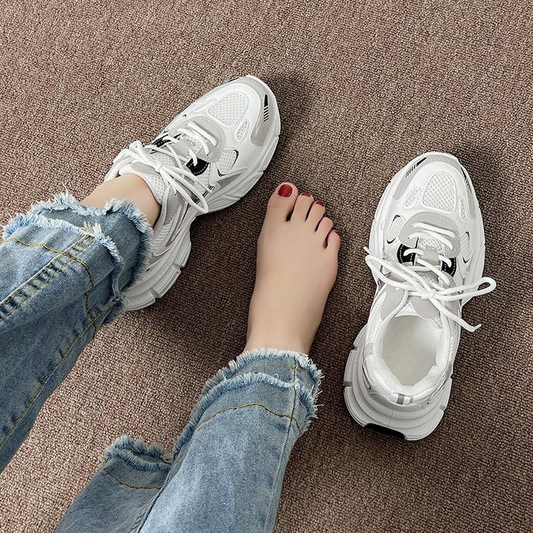Damen Sportliche Lauf-Sneaker mit atmungsaktiver Mesh-Oberfläche und dämpfender Sohle EB