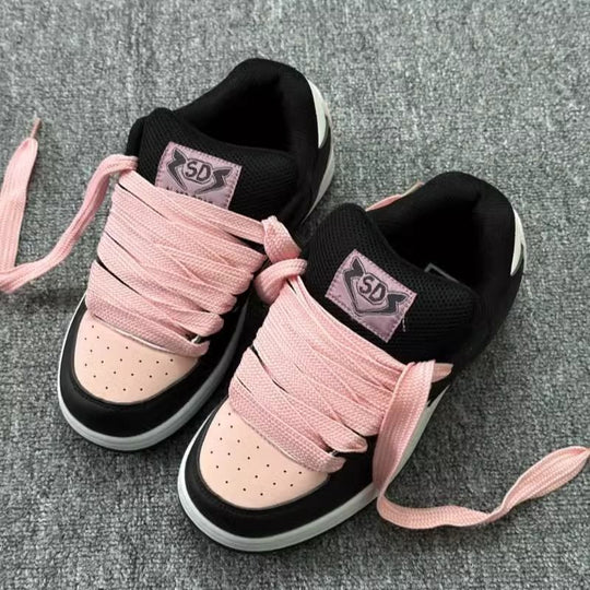 Damen Sportschuhe mit atmungsaktiver Sohle und dämpfendem Innenfutter EB