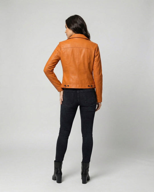 Damen Kunstleder-Bikerjacke mit asymmetrischem Reißverschluss wattierter Innenfütterung und taillierten Abnähern EB