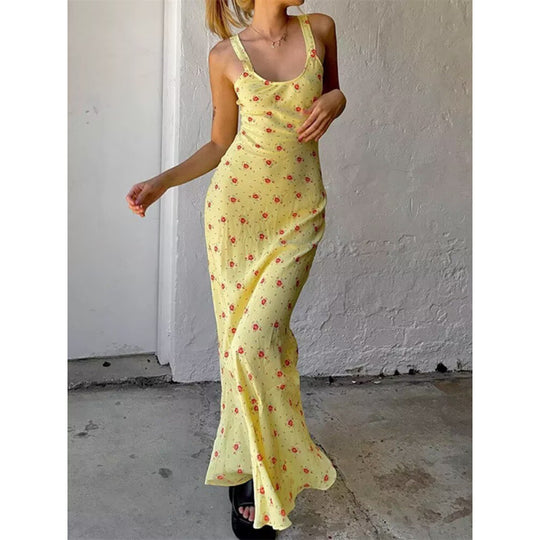 Damen Maxikleid mit floralem Design und eleganter Silhouette EB