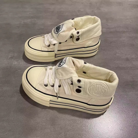 Damen Hohe Sneaker mit coolem Vintage-Design und praktischer Schnürung EB
