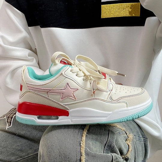 Damen modische Sneaker mit praktischem Klettverschluss und stylischem Sternenmuster EB