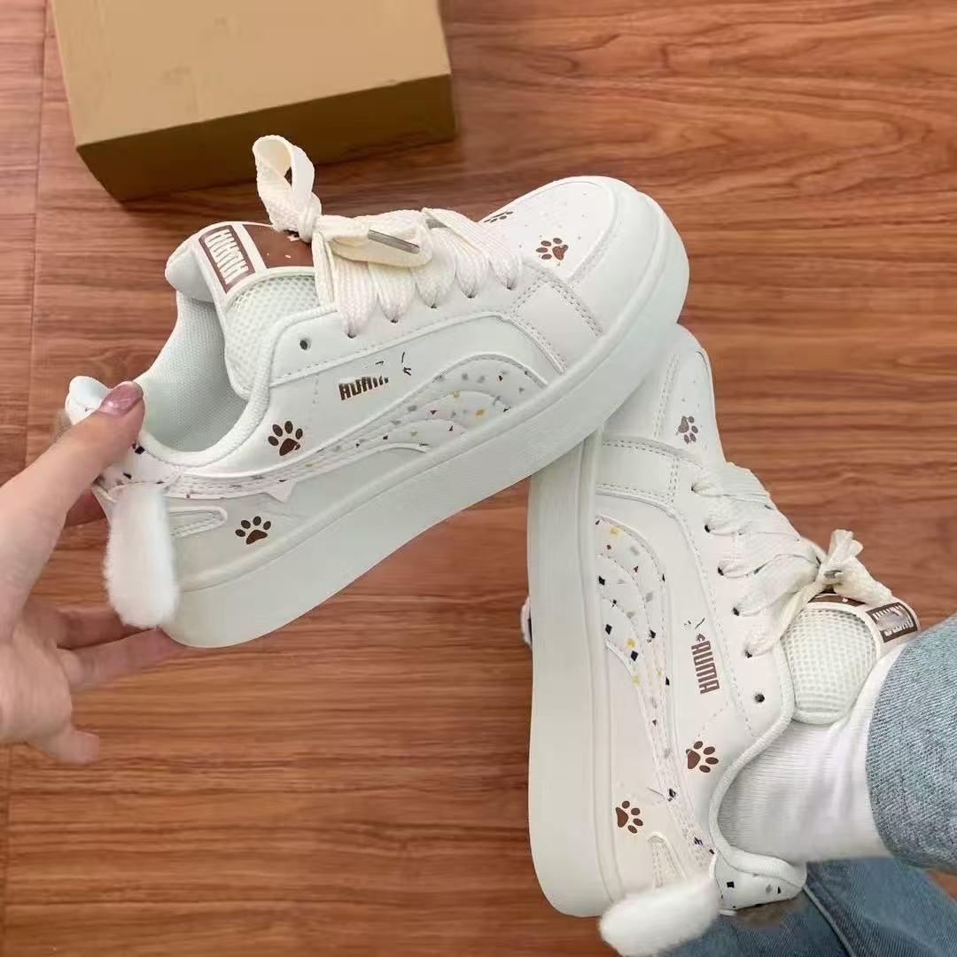Damen Sneakers mit süßem Tierdesign und flauschigen Details EB