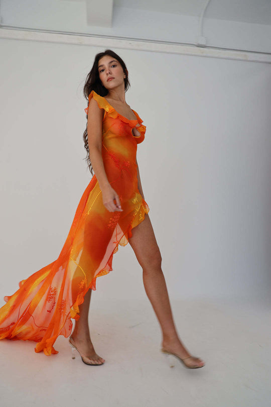 Damen elegantes Maxikleid mit verspielten Rüschendetails und tiefem Beinschlitz EB