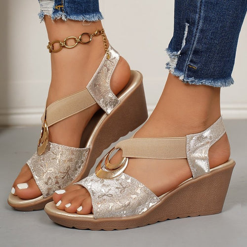 Damen Elegante Wedge-Sandalen mit glänzendem Detail EB